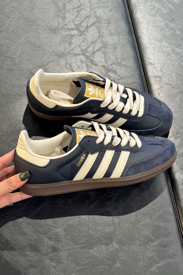 Adidas Samba
