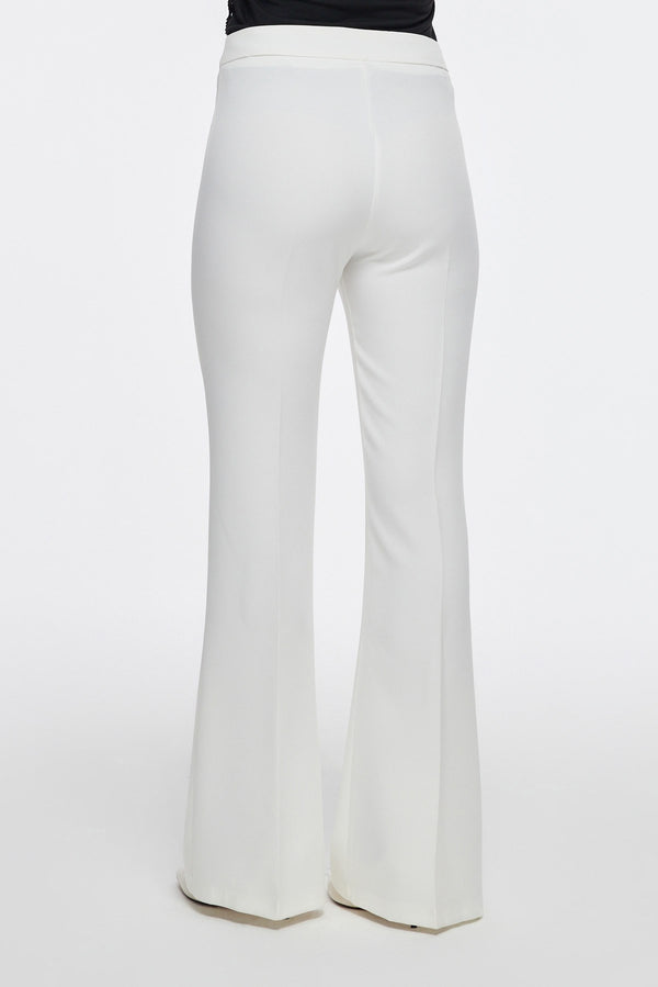 Semperiba Cep Detaylı Beyaz Pantolonlu Takım